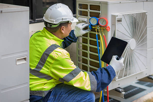Professional Ac Installation technician working in Midland, VA